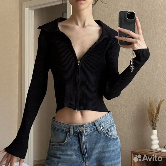 Черный кардиган на молнии