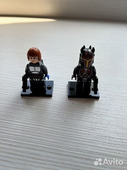 Lego минифигурки Гар Саксон и Бо-Катан