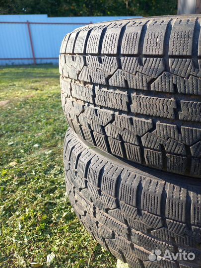 Toyo 310 215/60 R16