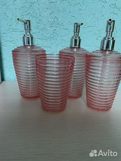 Дозатор для жидкого мыла