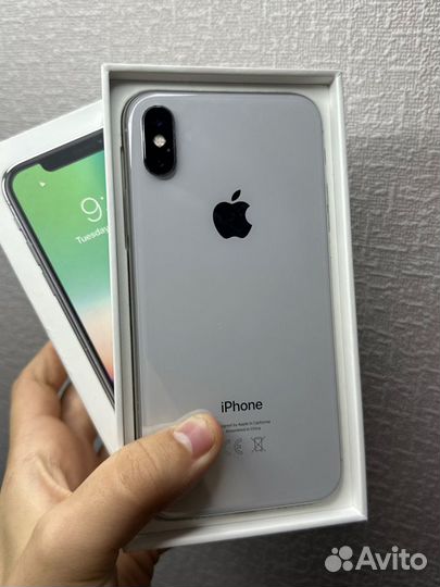 iPhone X, 64 ГБ