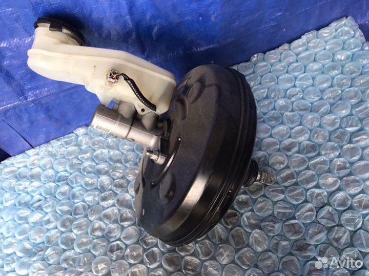 Главный тормозной цилиндр Honda Odyssey RL5 J35Z8