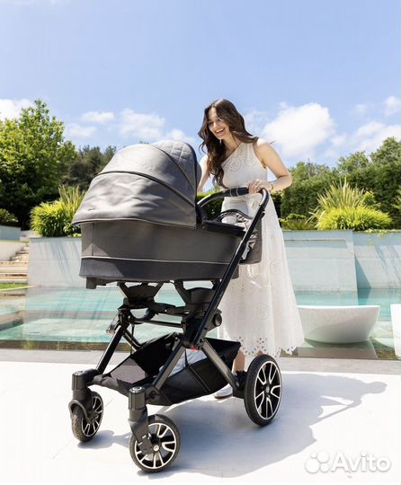 Коляска mersedes