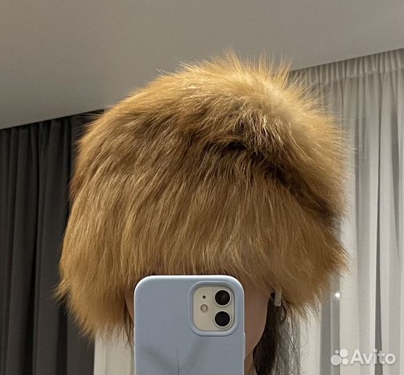 Шапка новая из натурального меха лиса песец
