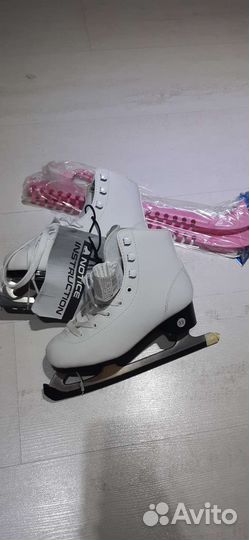Новые коньки для фигурного катания