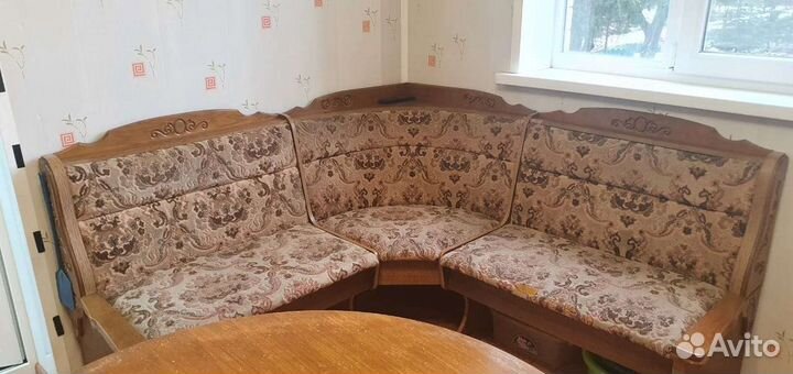 Перетяжка мебели на дому