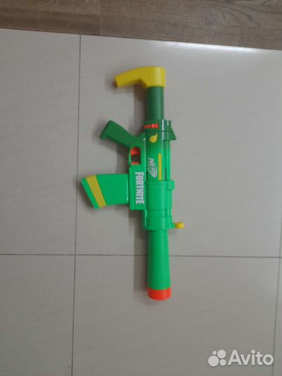 Бластер nerf