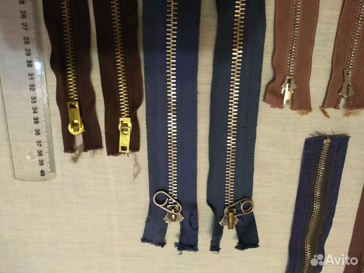 Молния металлическая