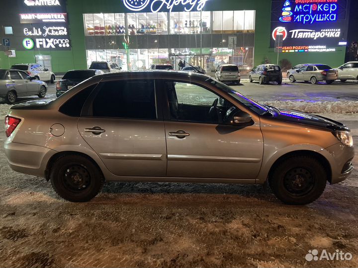 LADA Granta 1.6 AT, 2020, 128 000 км