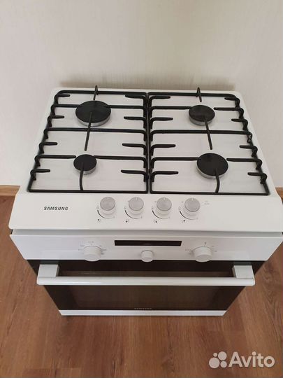 Samsung. Встраиваемая газовая варочная панель