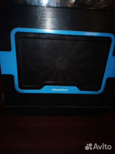 Охлаждающая площадка для ноутбука