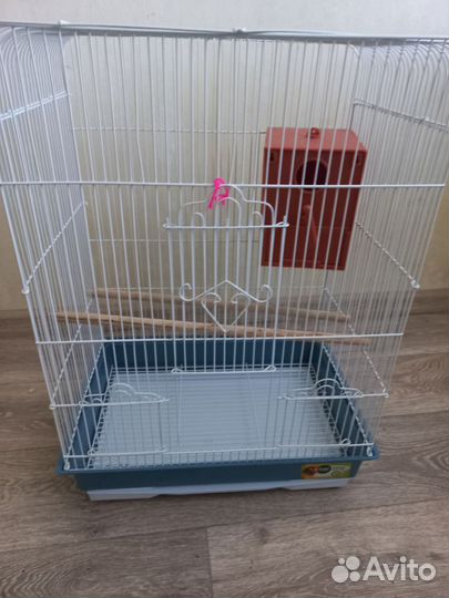 Большая клетка для птиц