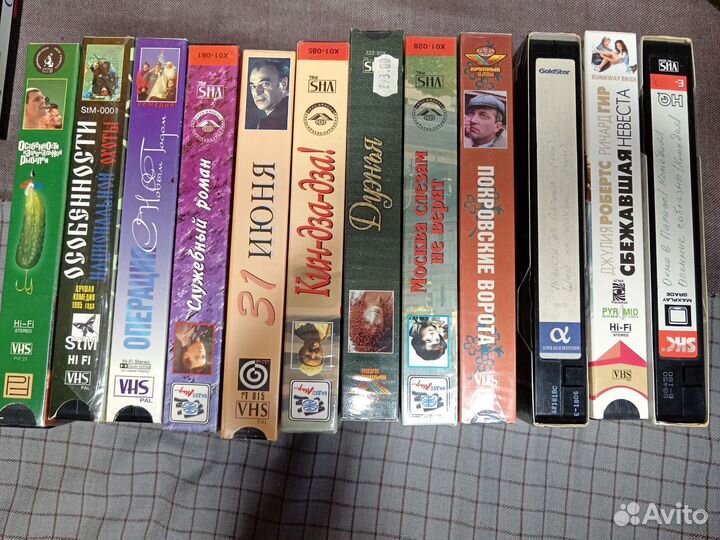 Видеокассеты с фильмами набор