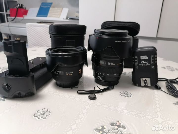 Объектив Canon, синхронизатор, батарейный блок