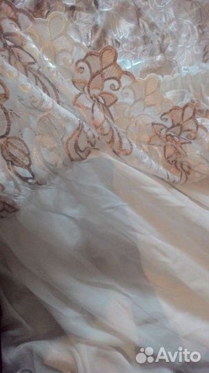 Гардина огромная