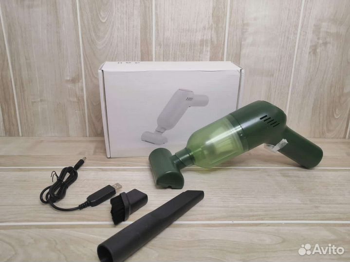 Аккумуляторный пылесос новый