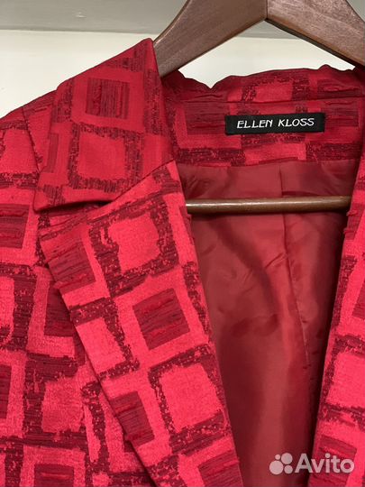 Костюм Ellen Kloss красный