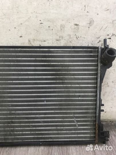 Радиатор двс Opel Vectra C Z18XE 2005