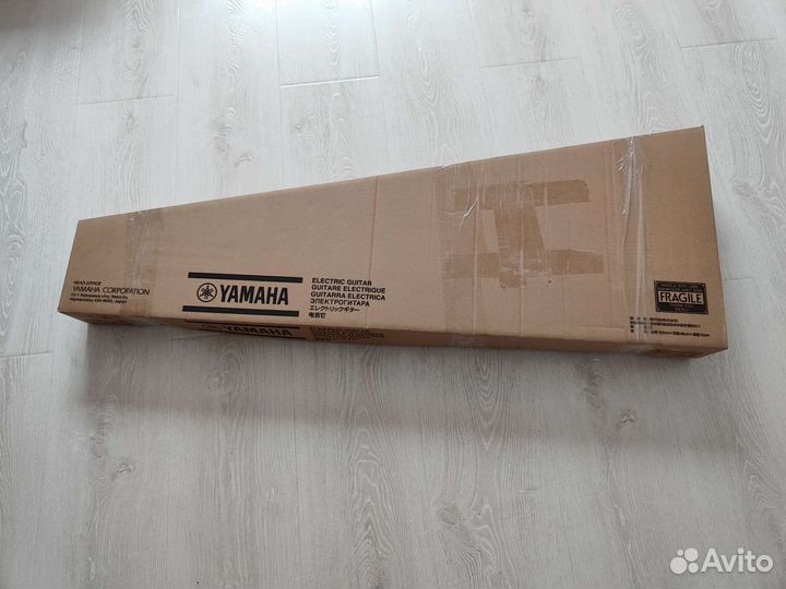 Бас гитара Yamaha trbx 174 old violin sunburst