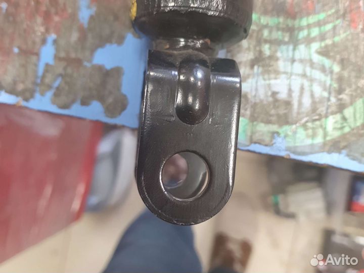 Амортизатор задний новый ориг Kia Ceed 07-12