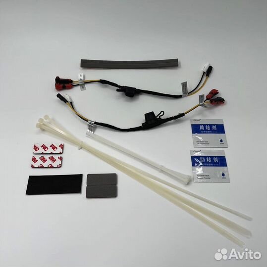 Доводчики дверей Toyota Land Cruiser 200