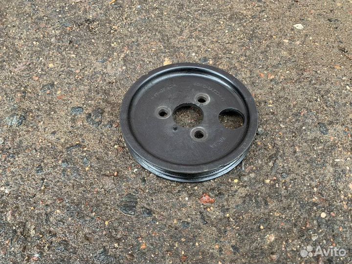 Шкив насоса гидроусилителя Ford Transit пер.привод