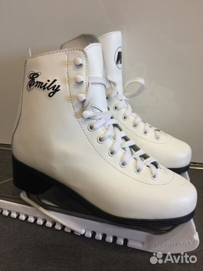 Фигурные коньки