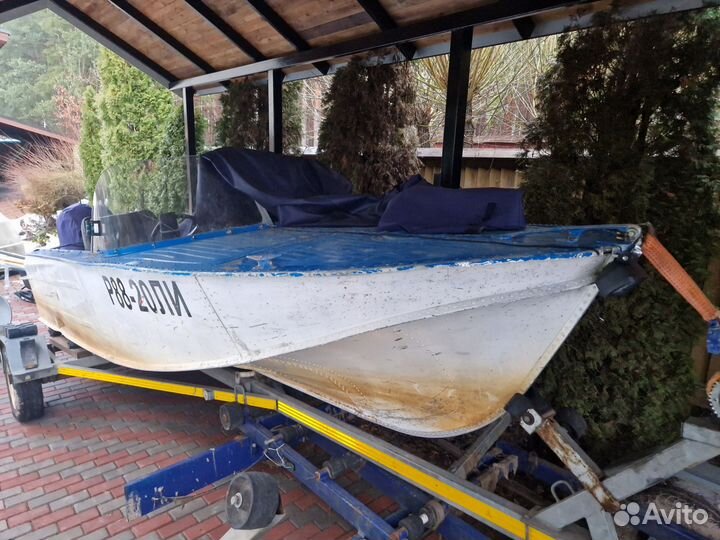 Казанка с мотором