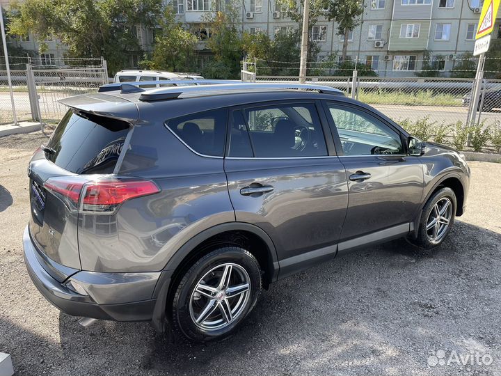 Toyota RAV4 2.5 AT, 2016, 120 558 км
