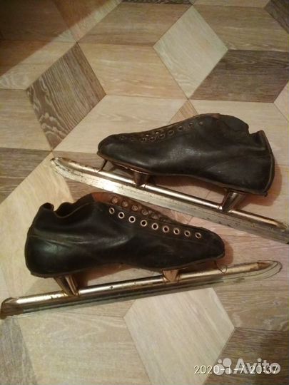 Конькобежные коньки, СССР