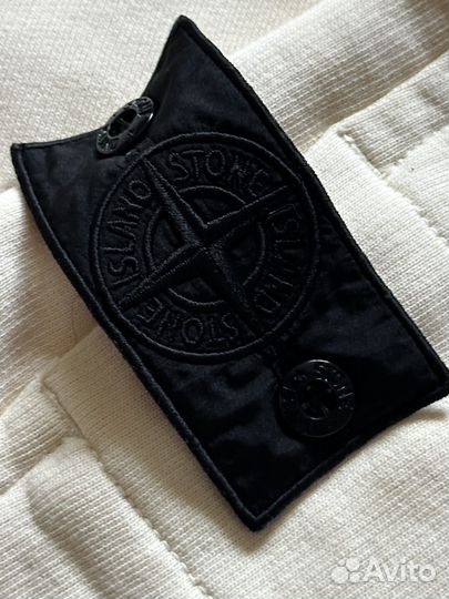 Stone island shadow project