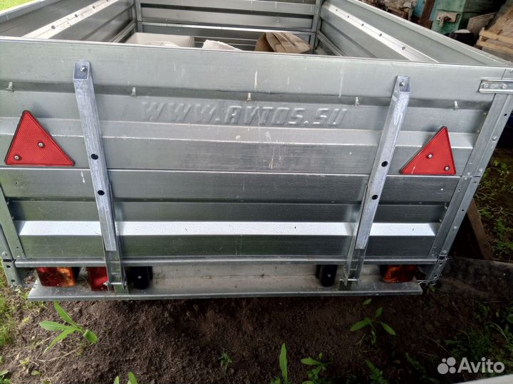 Прицеп Avtos новый