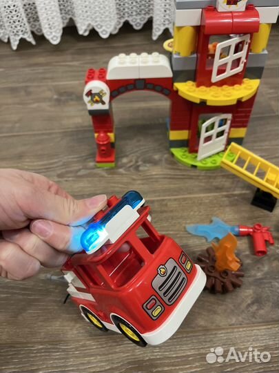 Lego duplo 2набора пожарных