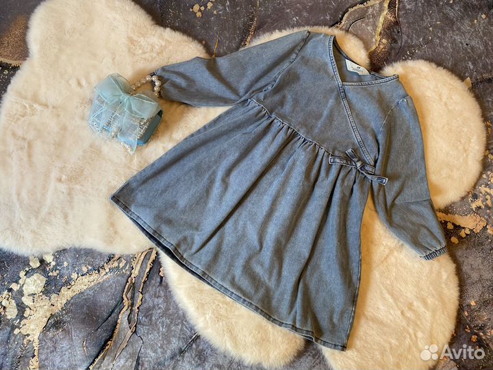 Платье джинсовое H&M. Новое. Размер 146/152