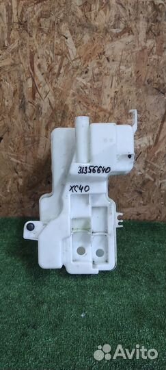 Бачок стеклоомывателя XC40 32274693