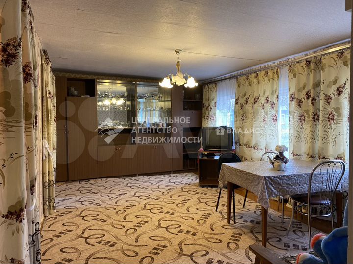 Дом 51,2 м² на участке 12 сот.