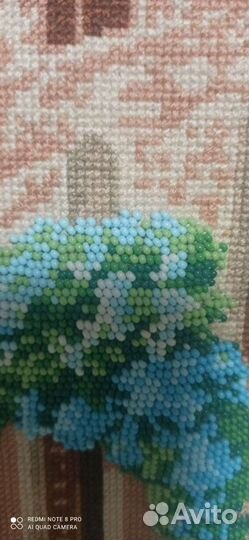 Вышивка бисером и крестом