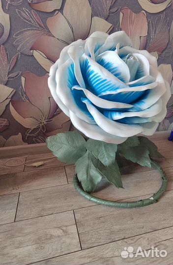 Светильник настольный