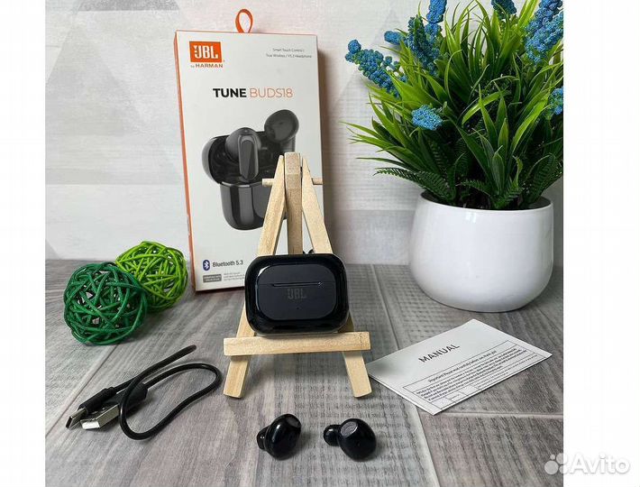 Беспроводные наушники jbl tune buds18