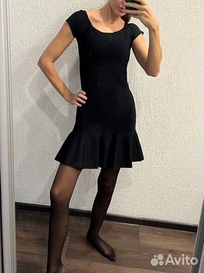 Бандажное платье guess в идеале