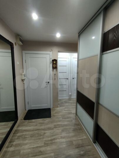 3-к. квартира, 63 м², 1/5 эт.