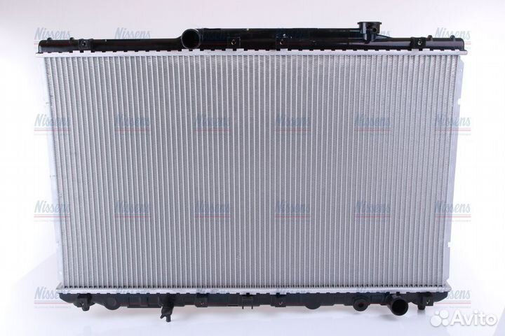 Радиатор двигателя toyota camry 2 2 XLi 91