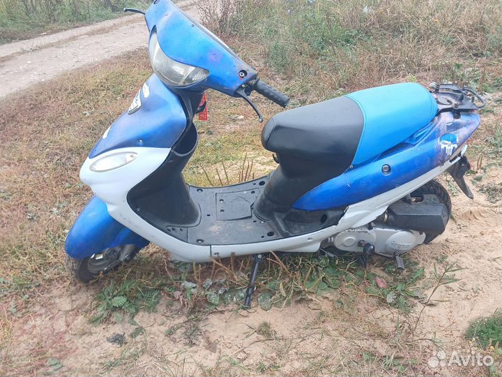 Скутер Китайский 4-х тактный