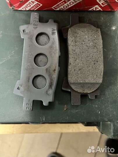 Колодки тормозные задние lexus RX II (2003-2006)