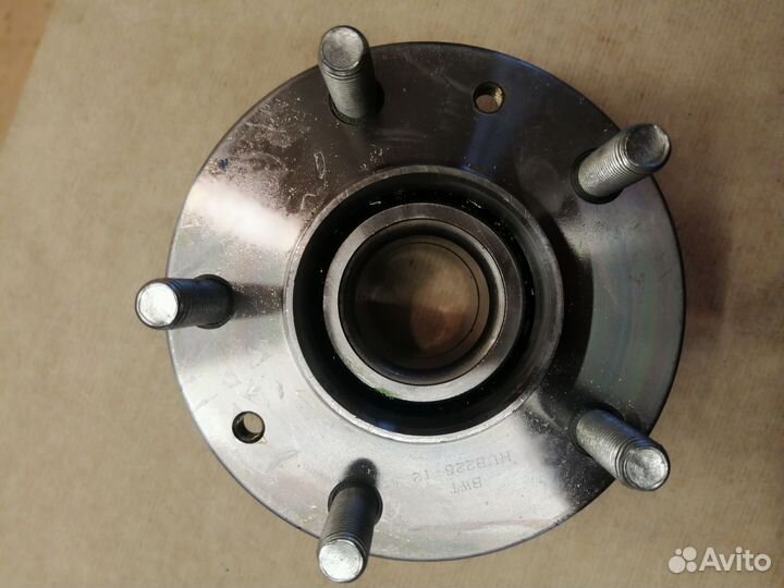 Ступица зад.MPV,ixion,atenza,premacy '97-'04