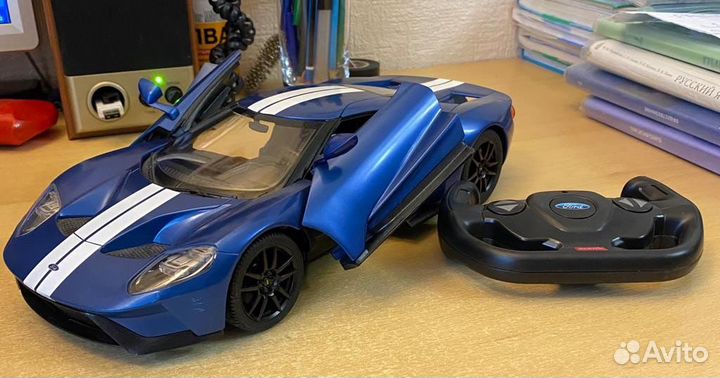 Машина на пульте управления новая