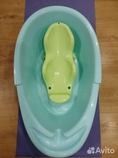 Ванночка для купания с горкой