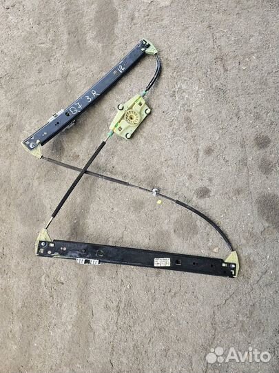 Стеклоподъемник Audi Q7