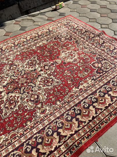 Ковер 2 /3 б/у