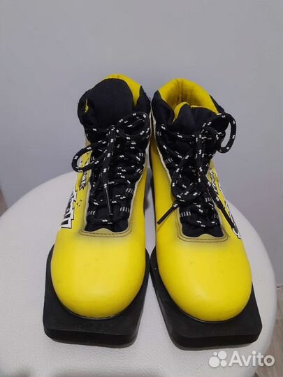 Лыжные ботинки 35 р-р